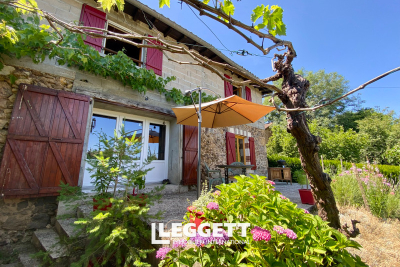 Maison à vendre à PRESSIGNAC  - 4 pièces - 110 m² 