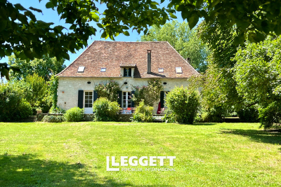 Maison à vendre à EYMET Ste-Foy des Vignes - 9 pièces - 266 m² 