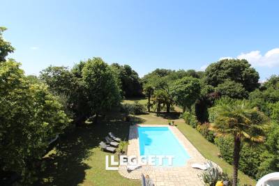 Maison à vendre à LA ROCHELLE  - 7 pièces - 210 m² 