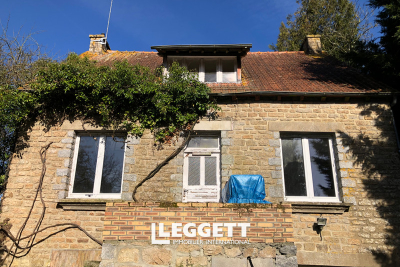 Maison à vendre à MERDRIGNAC Sainte-Therese - 11 pièces - 157 m² 