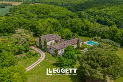 Maison à vendre à ITZAC  - 10 pièces - 414 m² 