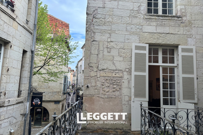 Appartement à vendre à PERIGUEUX  - 5 pièces - 143 m² 