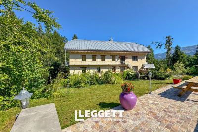 Maison à vendre à SALLANCHES Veigy-Foncenex - 9 pièces - 390 m² 