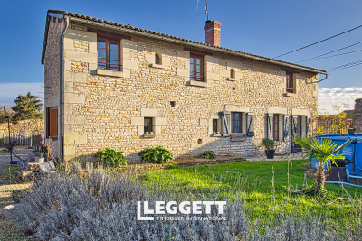 Maison à vendre à GUESNES  - 4 pièces - 160 m² 