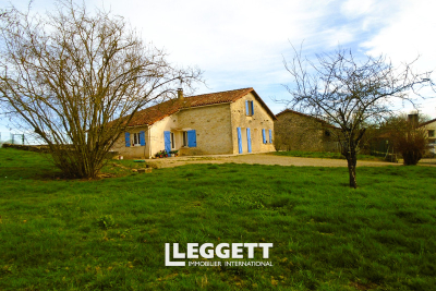 Maison à vendre pierres terrain 1 