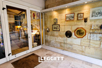 Commerce à vendre à ST-EMILION   - 118 m² 