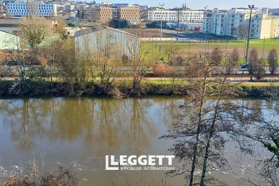 Maison à vendre à PERIGUEUX  - 7 pièces - 148 m² 