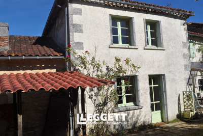 Maison à vendre à ST PIERRE DE COLE  - 4 pièces - 112 m² 