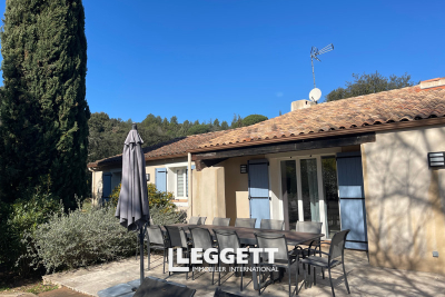 Maison à vendre à LES ARCS-SUR-ARGENS Nartelle-Noyer-Bellevue-Bd des Sardinaux - 6 pièces - 145 m² 