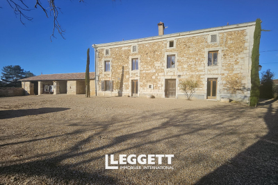 Maison à vendre maison en pierre les plans