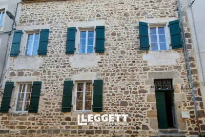 Maison à vendre à CHABANAIS  - 4 pièces - 126 m² 