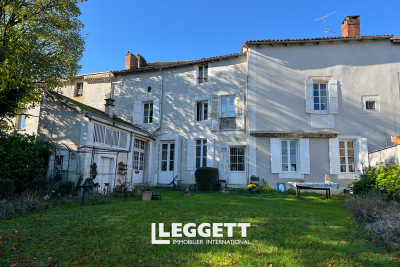 Maison à vendre à THIVIERS  - 7 pièces - 285 m² 