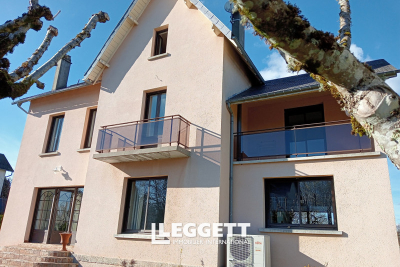 Maison à vendre à EGLETONS  - 8 pièces - 196 m² 