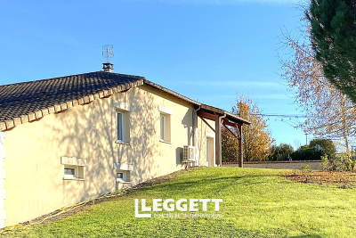 Maison à vendre à MONTBRON  - 7 pièces - 210 m² 