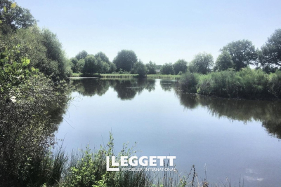 Bien à vendre à CARBAY Baumette (Zone Naturelle)   