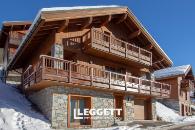 Maison à vendre à ST-MARTIN-DE-BELLEVILLE La Biolle - 5 pièces - 179 m² 