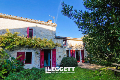 Maison à vendre à VELINES  - 5 pièces - 158 m² 