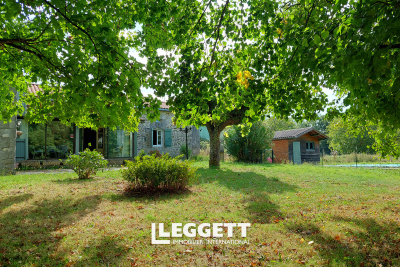 Maison à vendre à DIGNAC  - 6 pièces - 180 m² 