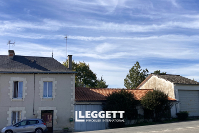 Maison à vendre à ST MARTIN L ARS  - 5 pièces - 94 m² 