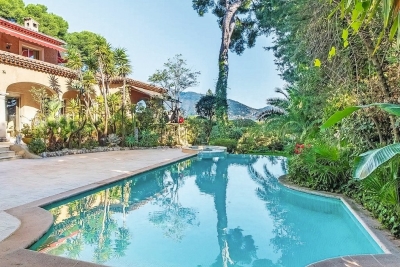 Maison à vendre à ROQUEBRUNE-CAP-MARTIN    