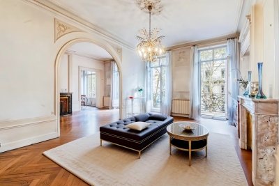 Appartement à vendre à LYON 3EME  - 6 pièces - 226 m² 