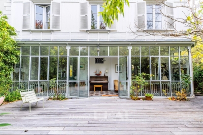 Maison à vendre à MARLY LE ROI  - 8 pièces - 313 m² 