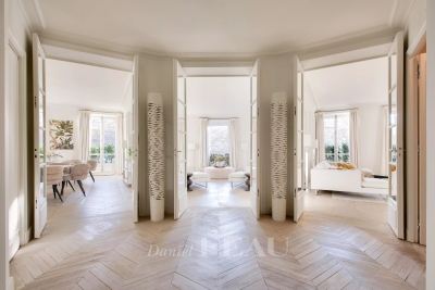 Appartement &agrave; louer &agrave; PARIS 16EME  - 7 pi&egrave;ces - 317 m&sup2; 