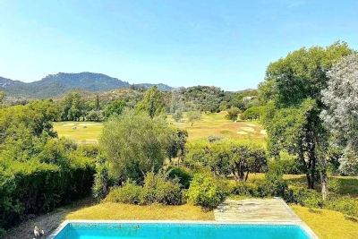 Maison à vendre à MANDELIEU-LA-NAPOULE Bézaudun-les-Alpes - 5 pièces - 156 m² 