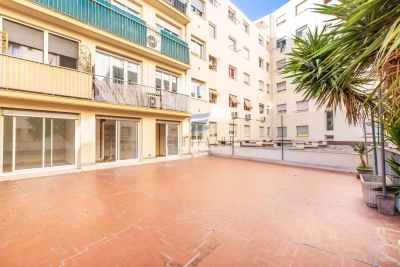 Appartement à vendre à CAGNES-SUR-MER La Fontonne - 4 pièces - 80 m² 