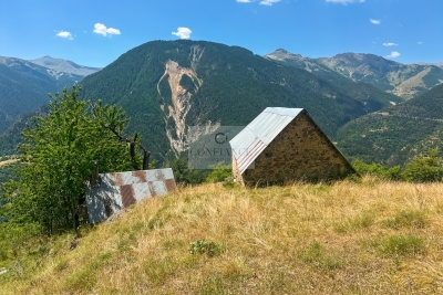 Maison à vendre à ST-ETIENNE-DE-TINEE Sainte-Rosalie-Arbre Inferieur - 3 pièces - 65 m² 