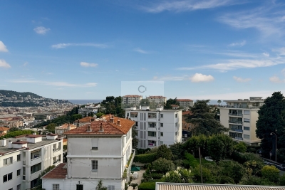 Apartment for sale in NICE  - 4 rooms - 80 m² 