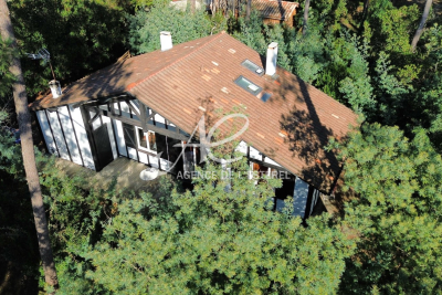 House for sale in LÈGE-CAP-FERRET  - 5 rooms - 101 m&sup2; 