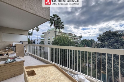 Appartement à vendre à CAGNES-SUR-MER Le Grimond-Plateaux Fleuris-Valliere - 2 pièces - 50 m² 