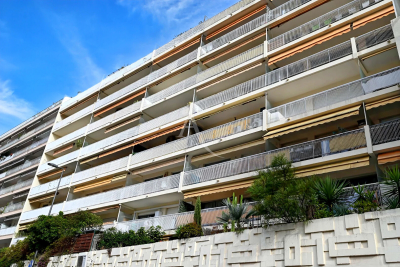 Appartement à vendre à CANNES Rabiac-La Paganne - 3 pièces - 82 m² 