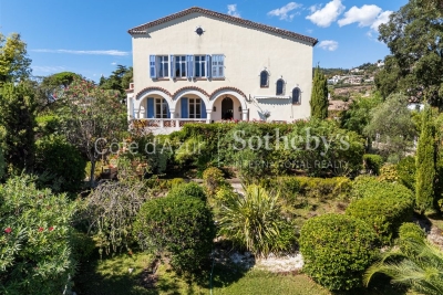 House for sale in MANDELIEU-LA-NAPOULE  - 12 rooms - 390 m² 