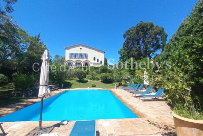 House for sale in MANDELIEU-LA-NAPOULE  - 12 rooms - 390 m&sup2; 