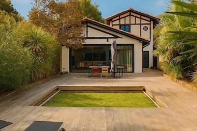 Maison à vendre à PYLA-SUR-MER  - 7 pièces - 190 m² 