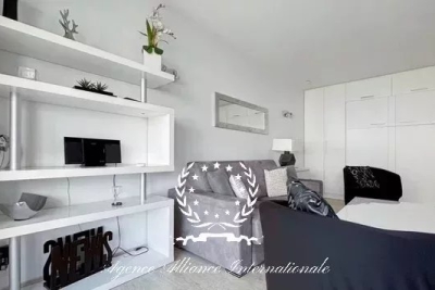 Appartement à vendre à CANNES Est - 2 pièces - 43 m² 