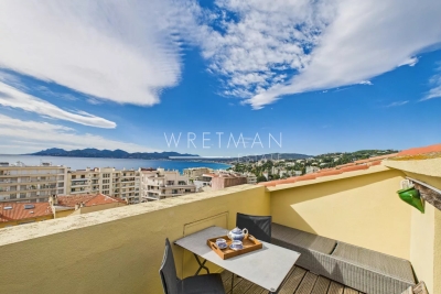 Appartement à vendre à CANNES Sainte-Rosalie-Arbre Inferieur - 3 pièces - 72 m² 