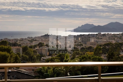 Appartement à vendre à CANNES  - 4 pièces - 111 m² 