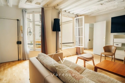 Apartment for sale in PARIS 7EME Les Archives 1 - 3 rooms - 48 m² 
