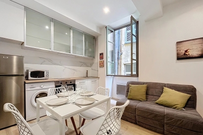 Appartement à vendre à NICE  - 2 pièces - 25 m² 