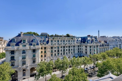 Apartment for sale in PARIS 16EME Les Archives 1 - 5 rooms - 244 m² 