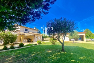 House for sale in ST-AMBROIX  - 5 rooms - 87 m² 