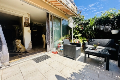 Appartement à vendre à ANTIBES Touët-sur-Var - 3 pièces - 77 m² 