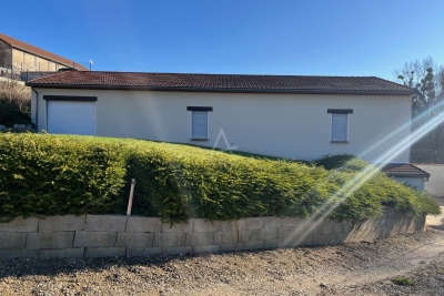 Commerce à vendre 453 