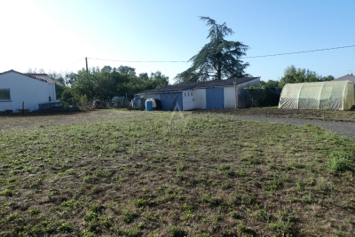 terrain à vendre à CLISSON    