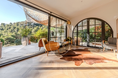 Maison &agrave; vendre &agrave; LES BAUX-DE-PROVENCE Domaine Ventre - 5 pi&egrave;ces - 180 m&sup2; 