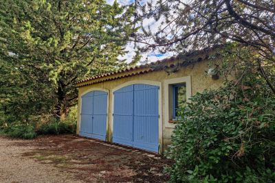 terrain à vendre à FLAYOSC Partie Sud-Collet-Redon-Vauses-Testavins  - 700 m² 