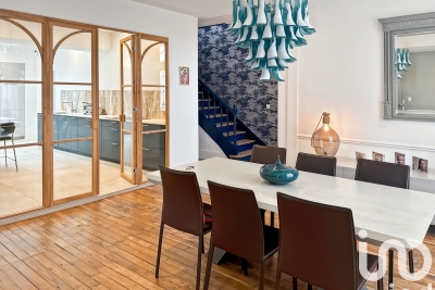 Maison à vendre villa en pierre coeur centre ville 